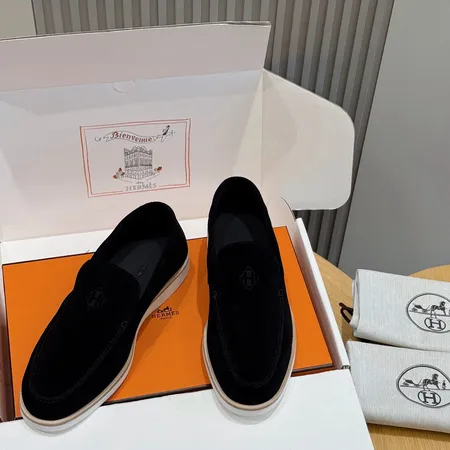 エルメス カジュアルシューズ