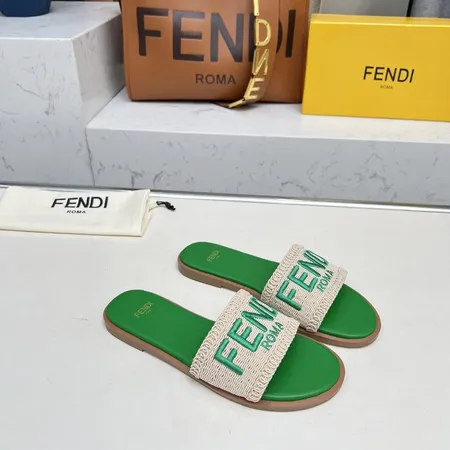 フェンディ スリッパ