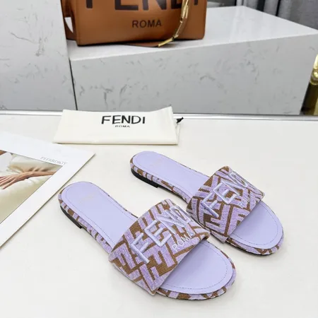 フェンディ スリッパ