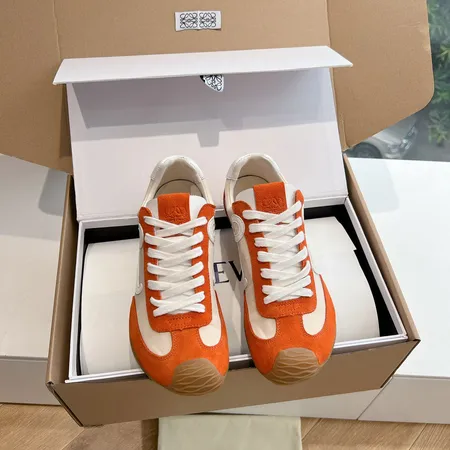 ロエベ カジュアルシューズ