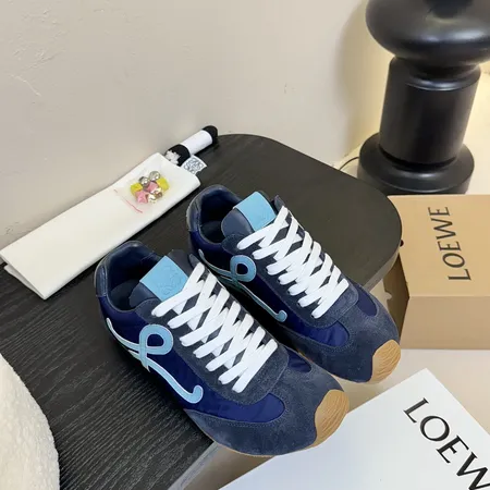 ロエベ カジュアルシューズ