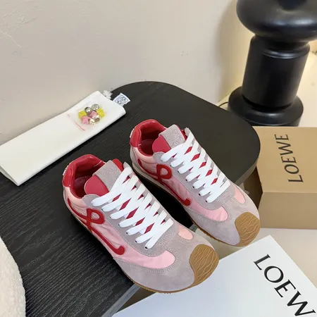 ロエベ カジュアルシューズ