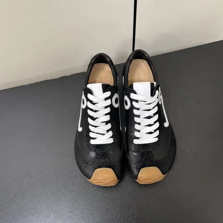 ロエベ カジュアルシューズ