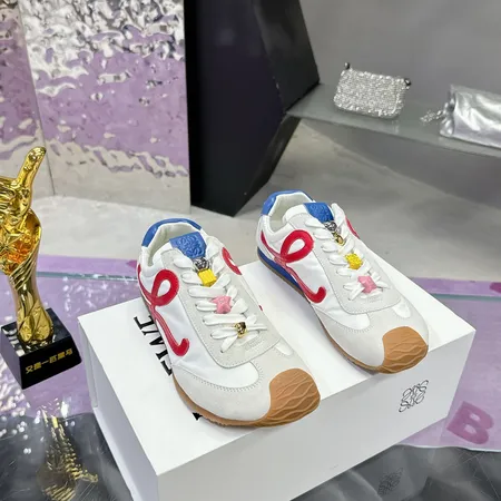 ロエベ カジュアルシューズ