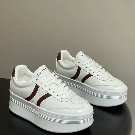 セリーヌ カジュアルシューズ