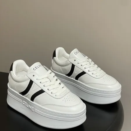 セリーヌ カジュアルシューズ