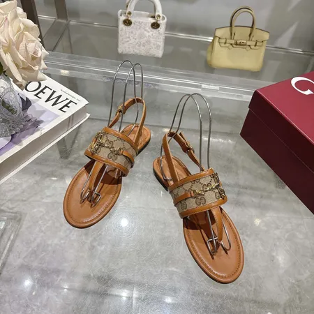 グッチ サンダル