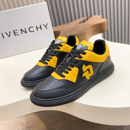 ジバンシィ カジュアルシューズ