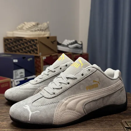 プーマ カジュアルシューズ