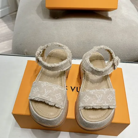 ルイヴィトン サンダル