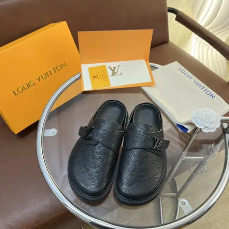 ルイヴィトン スリッパ