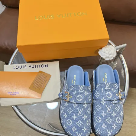 ルイヴィトン スリッパ