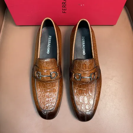 フェラガモ ビジネスシューズ