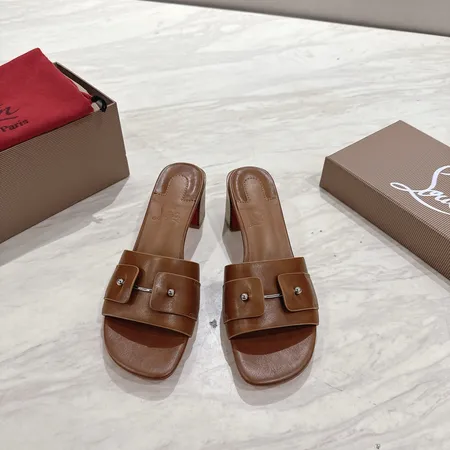 クリスチャン・ルブタン スリッパ