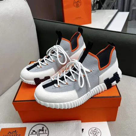 エルメス スニーカー