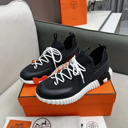 エルメス スニーカー