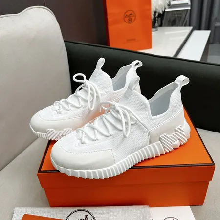 エルメス スニーカー