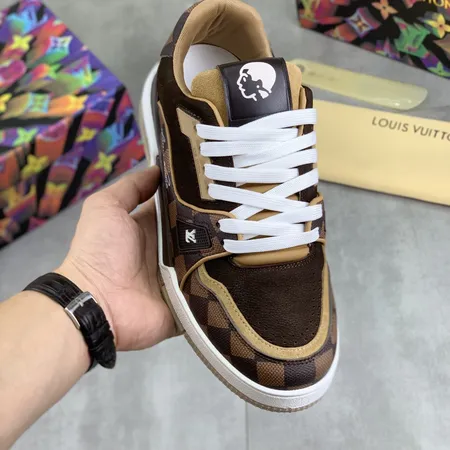 ルイヴィトン カジュアルシューズ