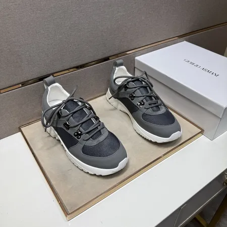 アルマーニ カジュアルシューズ