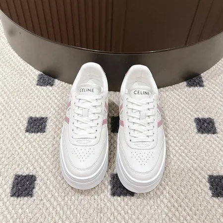 セリーヌ カジュアルシューズ