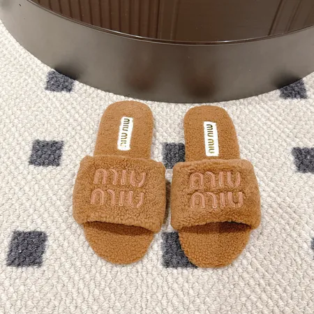 ミュウミュウ スリッパ