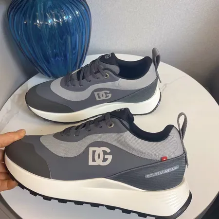 ドルチェ＆ガッバーナ スニーカー