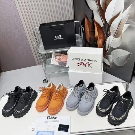 ドルチェ＆ガッバーナ カジュアルシューズ