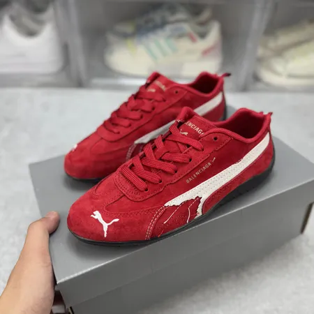 プーマ カジュアルシューズ