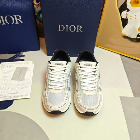 ディオール カジュアルシューズ