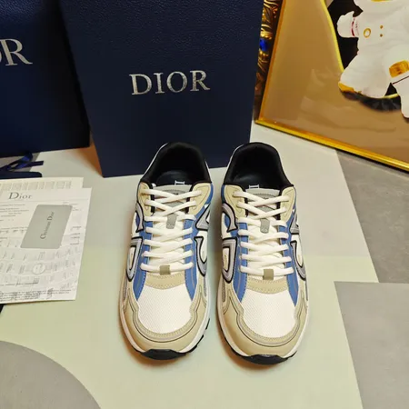 ディオール カジュアルシューズ