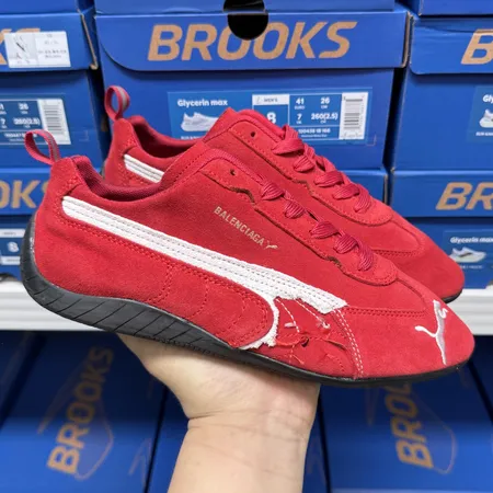 プーマ カジュアルシューズ