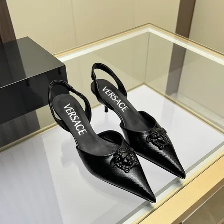 ヴェルサーチ サンダル