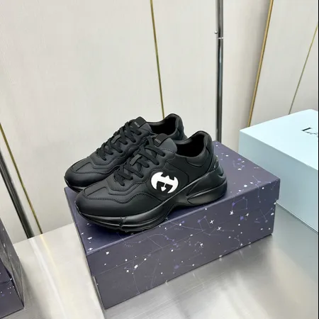 グッチ スニーカー