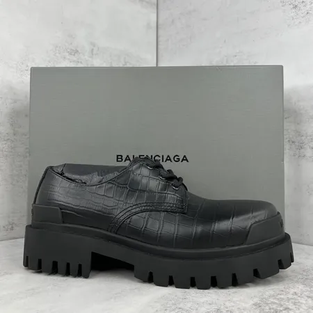 バレンシアガ カジュアルシューズ