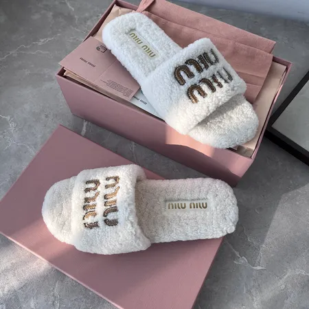 ミュウミュウ スリッパ