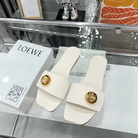 ロエベ スリッパ