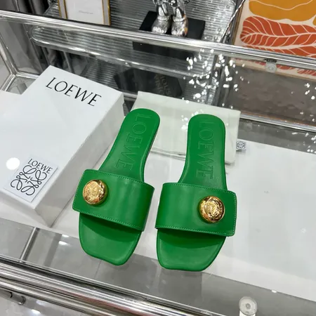 ロエベ スリッパ