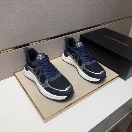 アルマーニ カジュアルシューズ