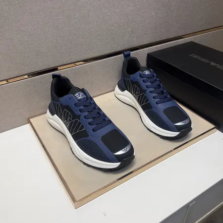 アルマーニ カジュアルシューズ