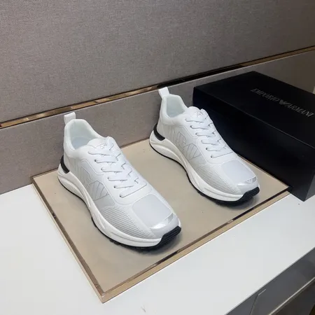 アルマーニ カジュアルシューズ