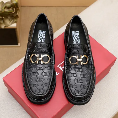 フェラガモ ビジネスシューズ