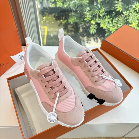 エルメス スニーカー