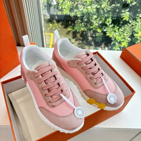 エルメス スニーカー