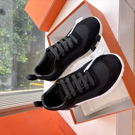 エルメス スニーカー