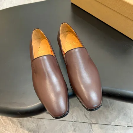 クリスチャン・ルブタン ビジネスシューズ