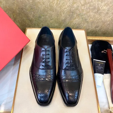 フェラガモ ビジネスシューズ