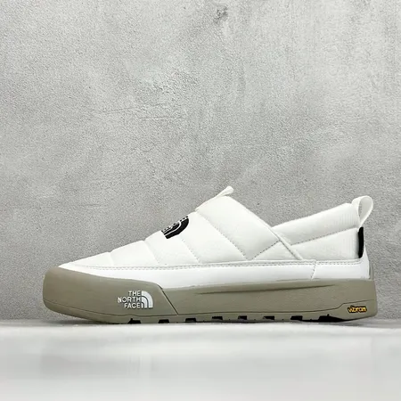 ノースフェイス カジュアルシューズ