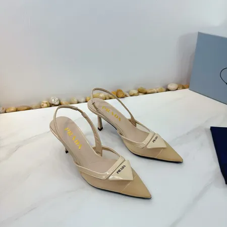 プラダ サンダル