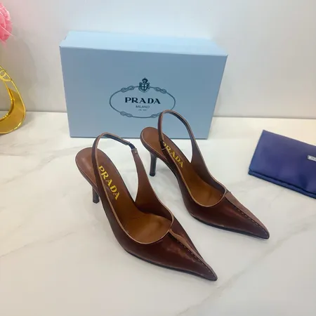 プラダ サンダル