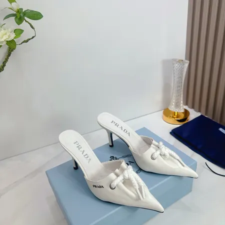 プラダ サンダル